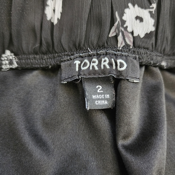 Torrid Black Pink Floral Lace Trim Chiffon Skirt Plus Size Torrid 2 XXL 18/20 - Picture 6 of 6